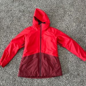 Patagonia Women’s Insulated Snowbelle Jaket Size Large